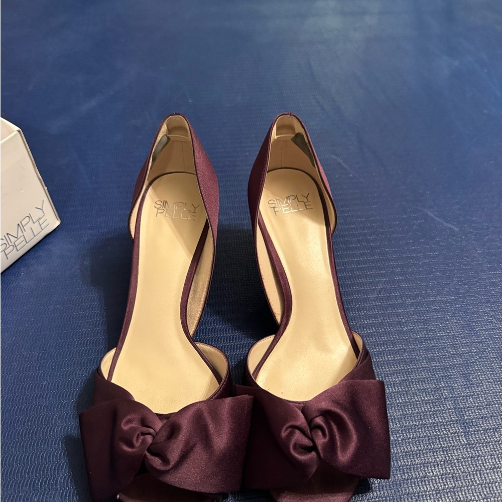 Simply Pelle Women’s Size 7.5” Plum Satin Bow Mid Heels - worn once